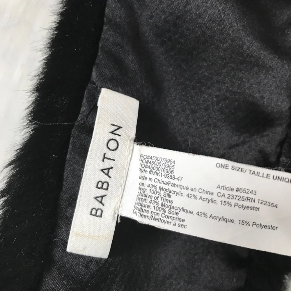 ARITZIA BABATON BLACK FAUX SCARF RECTANGLE WRAP